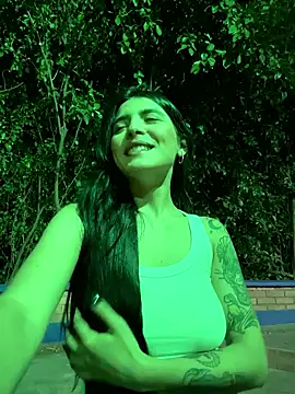 Snapshot of Cristal_Cerati_ chatting on 01-13-26, 11:21 Cristal Cerati online show from 01-13-26, 11:21