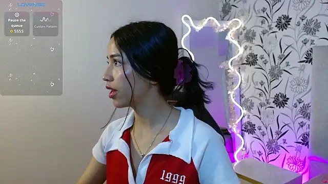 Joselyn tay online show from 03-27-26, 11:43