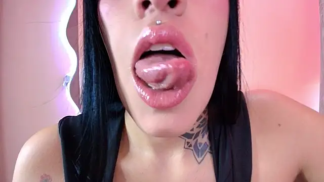 catte jensen online show from 11-23-25, 07:46