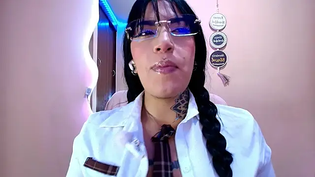 catte jensen online show from 07-04-26, 03:24
