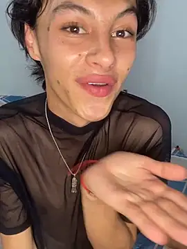 Snapshot of apolo_smith001 chatting on 11-15-25, 06:59 apolo smith001 online show from 11-15-25, 06:59