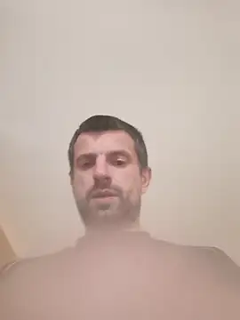 TwardyKierowca online show from 04-13-26, 04:01