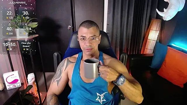 Zed ferrer online show from 06-18-26, 09:47