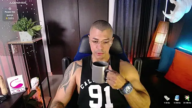 Zed ferrer online show from 06-20-26, 08:33