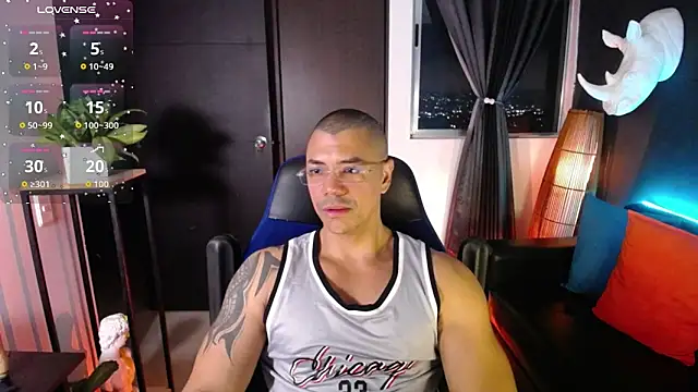 Zed ferrer online show from 06-22-26, 07:38