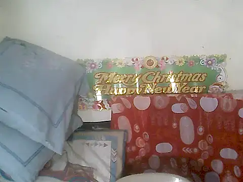 Snapshot of loriepinay46 chatting on 12-03-25, 12:14 loriepinay46 online show from 12-03-25, 12:14