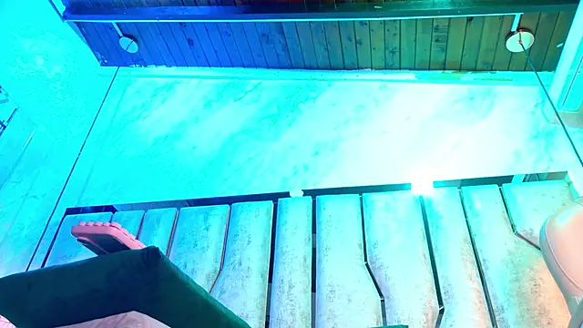 Snapshot of Caroline_palmerr chatting on 12-17-25, 03:23 Caroline palmerr online show from 12-17-25, 03:23