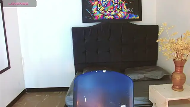 Isaacas  online show from 11-19-25, 11:32