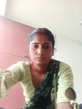 Snapshot of Pushpa_hotty chatting on 12-14-25, 10:20 Pushpa hotty online show from 12-14-25, 10:20