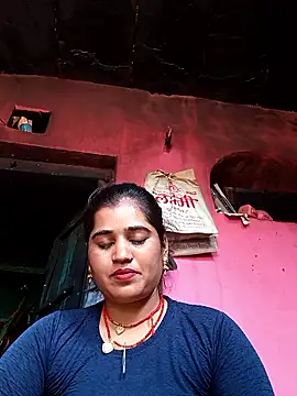 Hot kamla online show from 04-27-26, 08:34