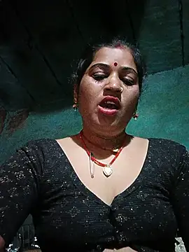 Hot kamla online show from 07-12-26, 11:40