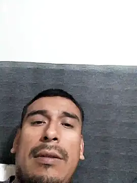 Snapshot of Solo_privado chatting on 11-23-25, 06:46 Solo privado online show from 11-23-25, 06:46