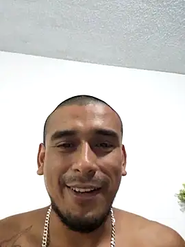 Snapshot of Solo_privado chatting on 03-23-26, 10:58 Solo privado online show from 03-23-26, 10:58