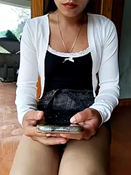 gugu0022 online show from 04-15-26, 11:49