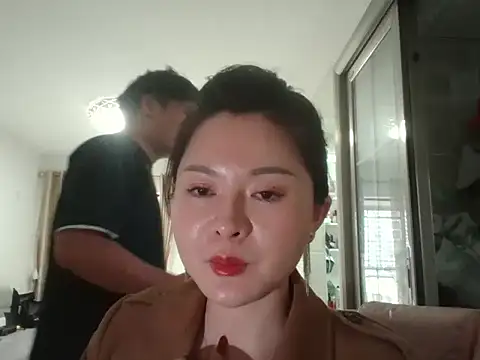 Eive 668 online show from 11-18-25, 06:29