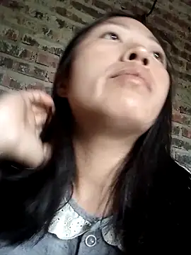 Micky baby online show from 11-16-25, 02:39