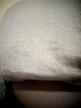 Snapshot of Tina-99 chatting on 11-17-25, 06:57 Tina-99 online show from 11-17-25, 06:57