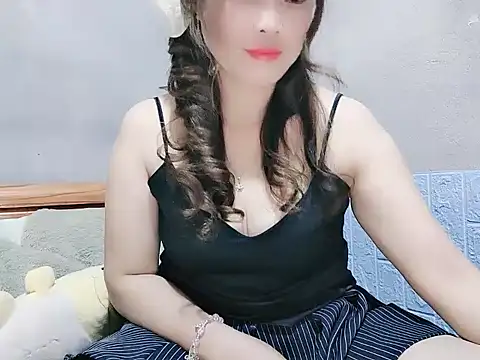 Snapshot of Site-loe chatting on 12-17-25, 02:01 Site-loe online show from 12-17-25, 02:01