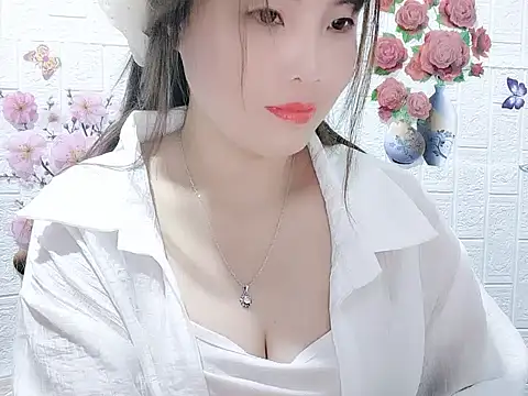 Snapshot of Site-loe chatting on 01-18-26, 01:04 Site-loe online show from 01-18-26, 01:04