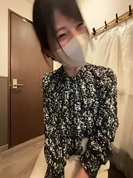 mayumichan13 online show from 04-25-26, 03:09