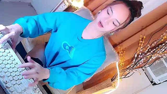 Snapshot of Natasha_Sweetx chatting on 02-05-26, 12:21 Natasha Sweetx online show from 02-05-26, 12:21