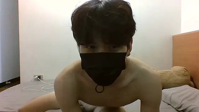 Snapshot of xunyuuu chatting on 07-19-26, 02:43 xunyuuu online show from 07-19-26, 02:43