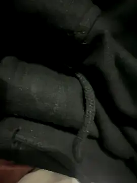 Snapshot of kangro_80 chatting on 12-04-25, 09:23 kangro 80 online show from 12-04-25, 09:23