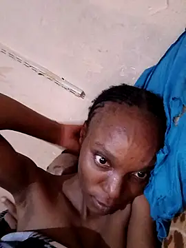 Beverlygurlx6 online show from 02-26-26, 04:22