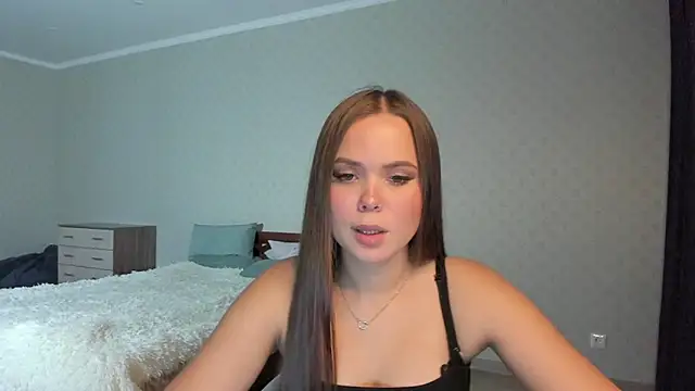 Kira love 81 online show from 11-22-25, 06:18