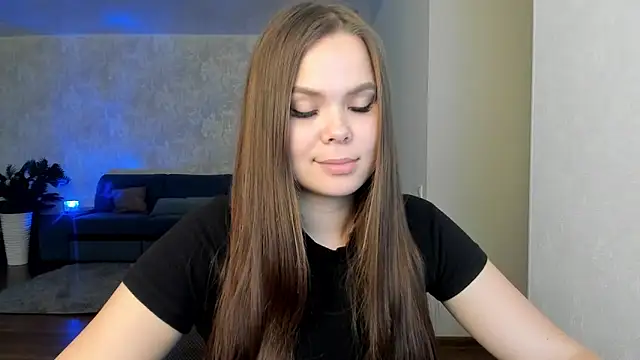 Kira love 81 online show from 05-10-26, 04:17