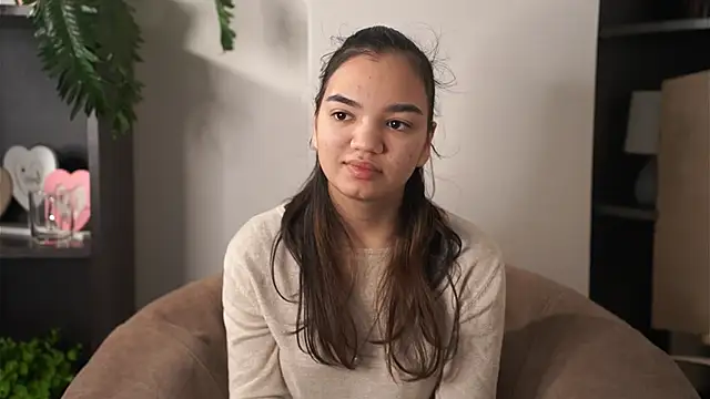 Snapshot of DustiZieser chatting on 11-16-25, 10:32 DustiZieser online show from 11-16-25, 10:32