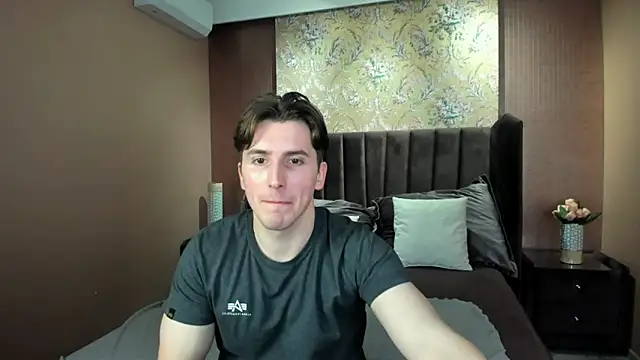 MarkYeti online show from 11-14-25, 09:19