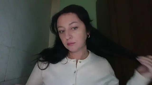 Snapshot of MelinaAx chatting on 12-03-25, 11:52 MelinaAx online show from 12-03-25, 11:52