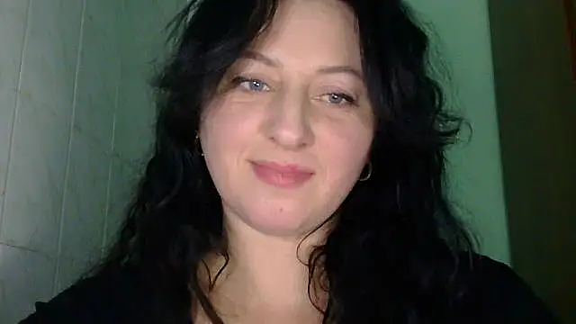 Snapshot of MelinaAx chatting on 02-02-26, 08:51 MelinaAx online show from 02-02-26, 08:51