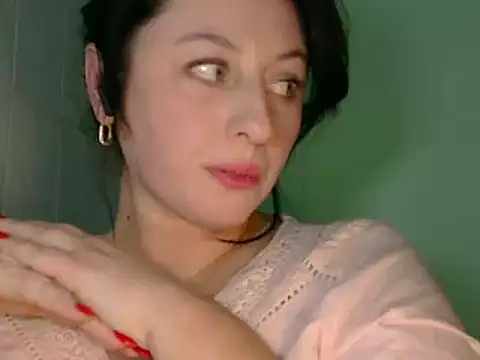 Snapshot of MelinaAx chatting on 02-06-26, 07:50 MelinaAx online show from 02-06-26, 07:50