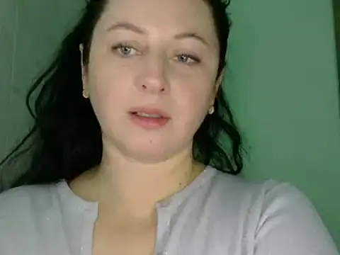 Snapshot of MelinaAx chatting on 02-24-26, 08:23 MelinaAx online show from 02-24-26, 08:23