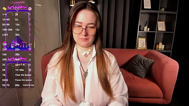 EmmaBloomm online show from 01-15-26, 09:29