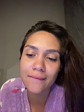 Snapshot of carolsapequinha chatting on 06-04-26, 07:36 carolsapequinha online show from 06-04-26, 07:36