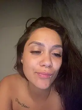 carolsapequinha online show from 07-15-26, 04:40