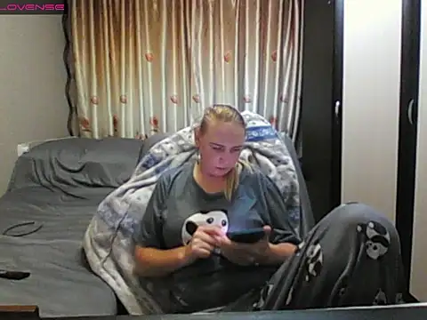 JenniDeep online show from 06-11-26, 04:27