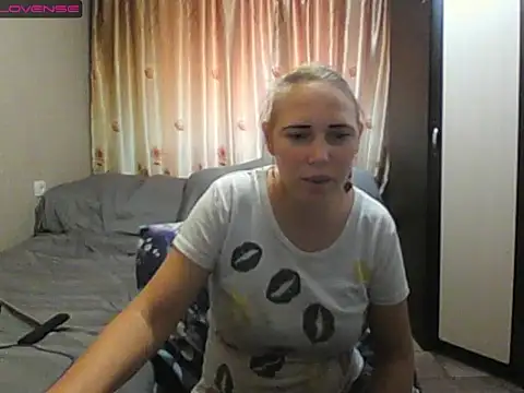 JenniDeep online show from 07-17-26, 12:12