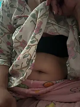 isha sharma2002 online show from 02-01-26, 04:05