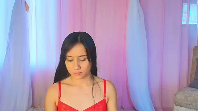 Snapshot of lizzy_kane chatting on 03-04-26, 08:04 lizzy kane online show from 03-04-26, 08:04