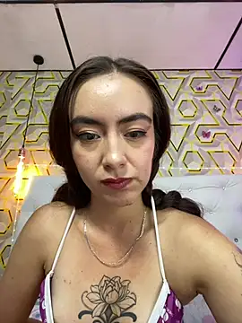 MelanyyJhonson15 online show from 06-11-26, 12:32