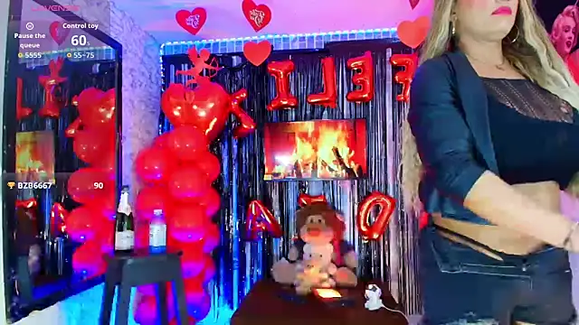 Snapshot of TAYLOR_S7 chatting on 02-15-26, 07:51 TAYLOR S7 online show from 02-15-26, 07:51