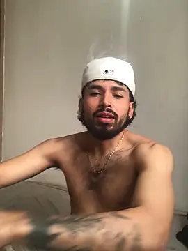 Snapshot of sebas-777masterr chatting on 11-28-25, 01:25 sebas-777masterr online show from 11-28-25, 01:25