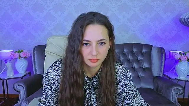 Snapshot of LayllaStarr chatting on 11-17-25, 06:41 LayllaStarr online show from 11-17-25, 06:41