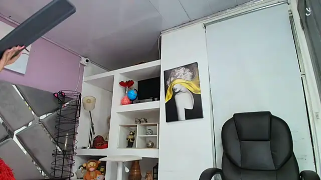 Zaira sofiaa online show from 04-04-26, 02:10