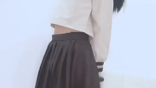 Hina japanese online show from 11-26-25, 10:11