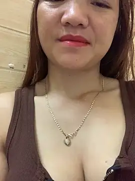 Snapshot of Diana-sexyy chatting on 12-20-25, 11:45 Diana-sexyy online show from 12-20-25, 11:45